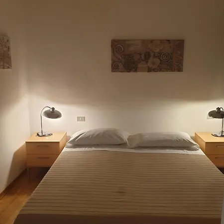 Aparthotel Vanvitelli 2*